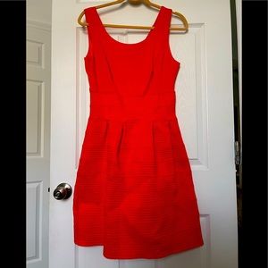 Red sleeveless dress